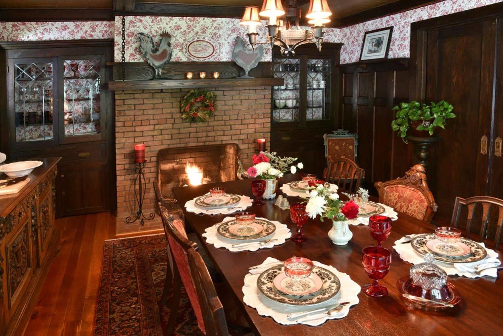 Hilltop House Bed & Breakfast Amenia Eksteriør billede
