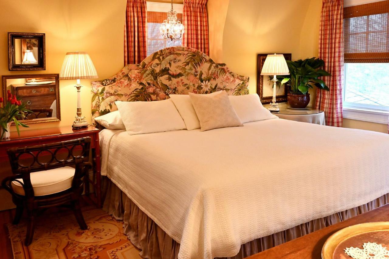 Hilltop House Bed & Breakfast Amenia Eksteriør billede